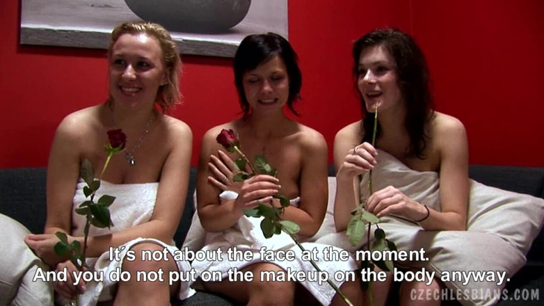 Czech Lesbians: Çek lezbiyenler 3 - bölüm 2: izin yok - olgun sarışın tüm odayı yalıyor