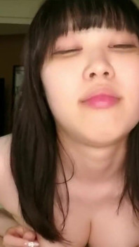 Ange asiatique 25890