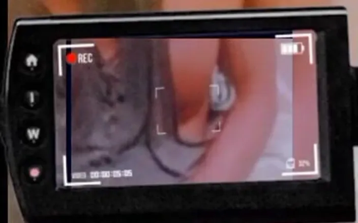 Laratransexualbarcel: Big cock Masturbation solo Latin