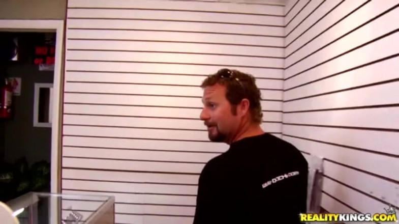 MILF Hunter: MILF Hunter - Kinzie Fox Wets Hunter in Man Juice as...