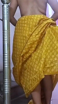 Padosi Bhabi Ayi Ghar Pe Aur Ghapagap Ho Gayi Bhabi Ki