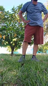 Připoj se ke mně na cvičení a budeme masturbovat v koupelně