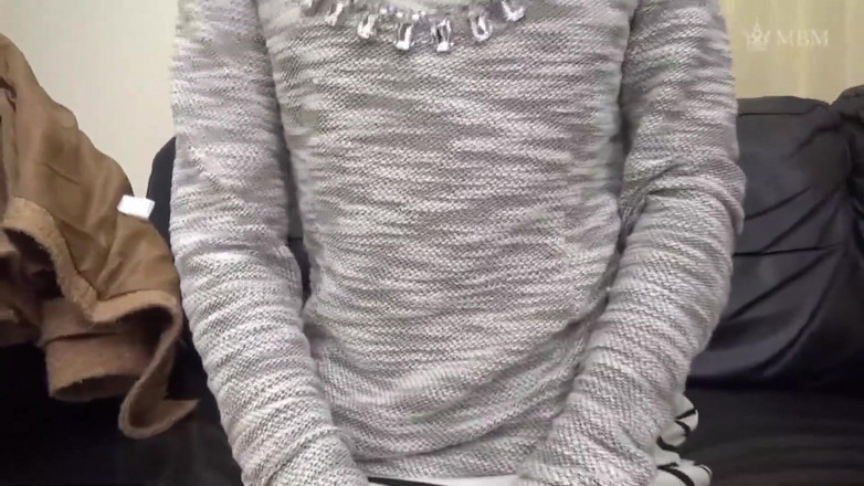 Raptor Inc: Những bà nội trợ bình thường kết thúc trong một...