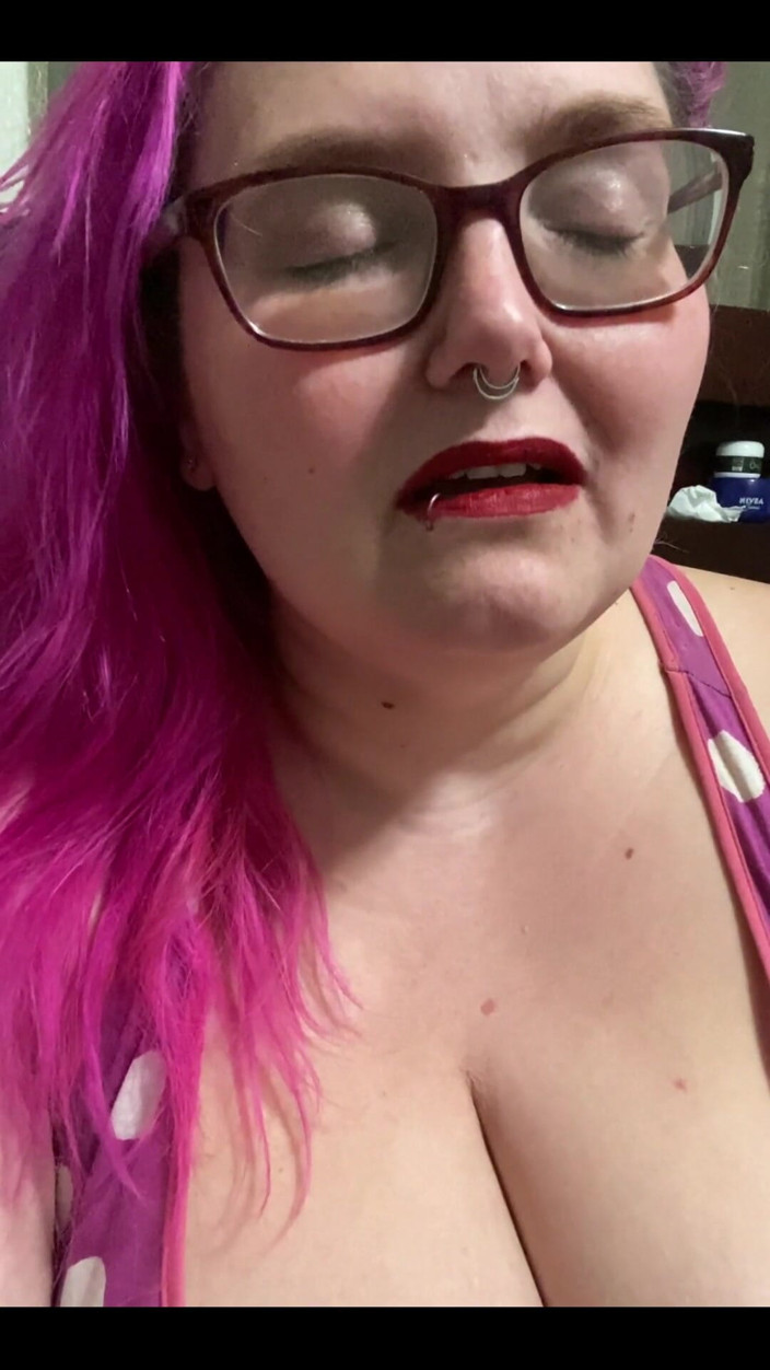 Sara Star: Storytime - Awkward Neighbor Run-in