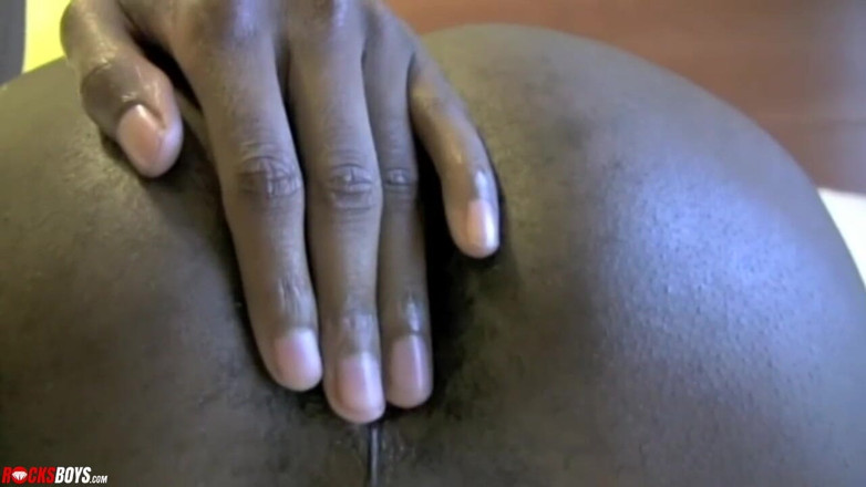 RocksBoys: De Vaunte Katoure strokes his BBC