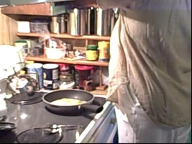 BBW nurse Vicki adventures with friends: MILF Belanda seksi GILF memasak sarapan pagi