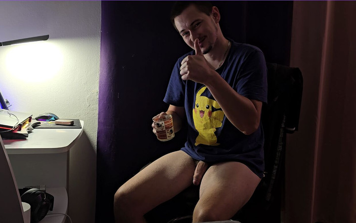 Fap_man93: Horny Guy Masturbates and Uses His Own Cum as Coffee...