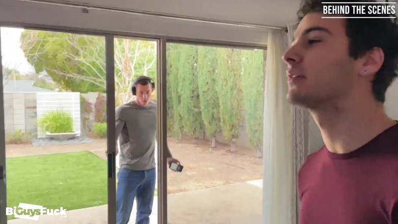 Bi Guys Fuck: Behind the Scenes Bi Sexual Shoot