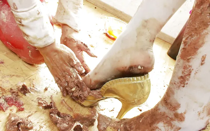 Pervy Studio: Ice cream sunday