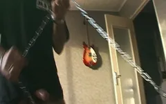 Karima é excitada por paus grandes