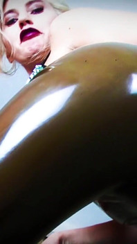 Worship Latex Pussy