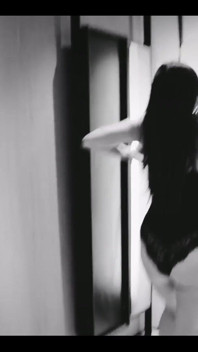 Un piccolo edit monocromatico per la mia lingerie divertimento facendo shopping
