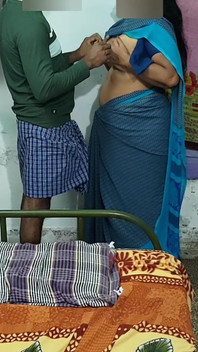 Asyalı bir desi yengeyle konuştum ve onu seks yapmayı kabul ettirdim