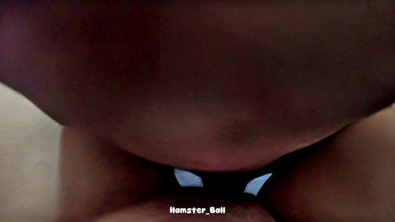 Hamster_Ball: 빗속에서 대학 종교 교사 따먹기
