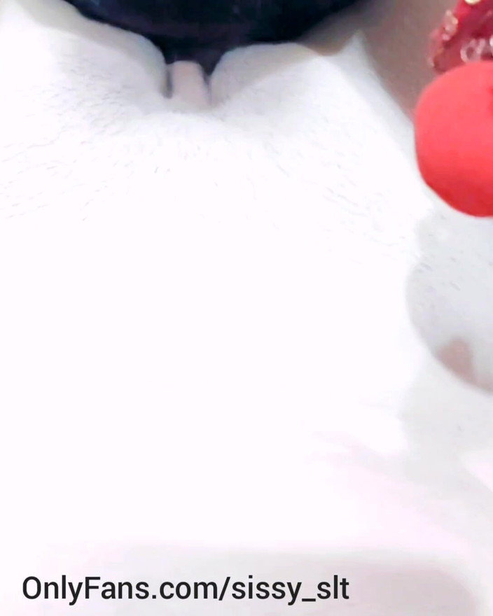 TheaDesiHotwife: Suhagraat - primera noche de sexo con marido mariquita de pene...