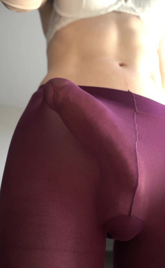 Mistress Mel: Więc dowiedziałem się, że rajstopy nie zatrzymują strzałów spermy