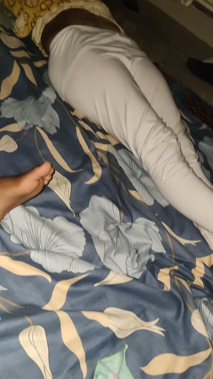 Desi_sexy_boy: Pencap yastık konuşması