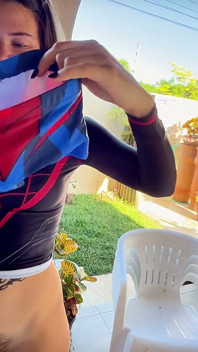 Spider-man cosplay dreier - Maskierte kehle, draußen anal, Pisse in beide münder