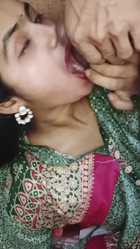 Beutiful Indian Bhabhi Hard Doggy in Bedroom with Devar - Amateur Desi Homemade Roleplay