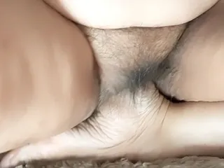 Zilah Luz: Masturbating My Hairy Granny Pussy with My Feet, Because There...