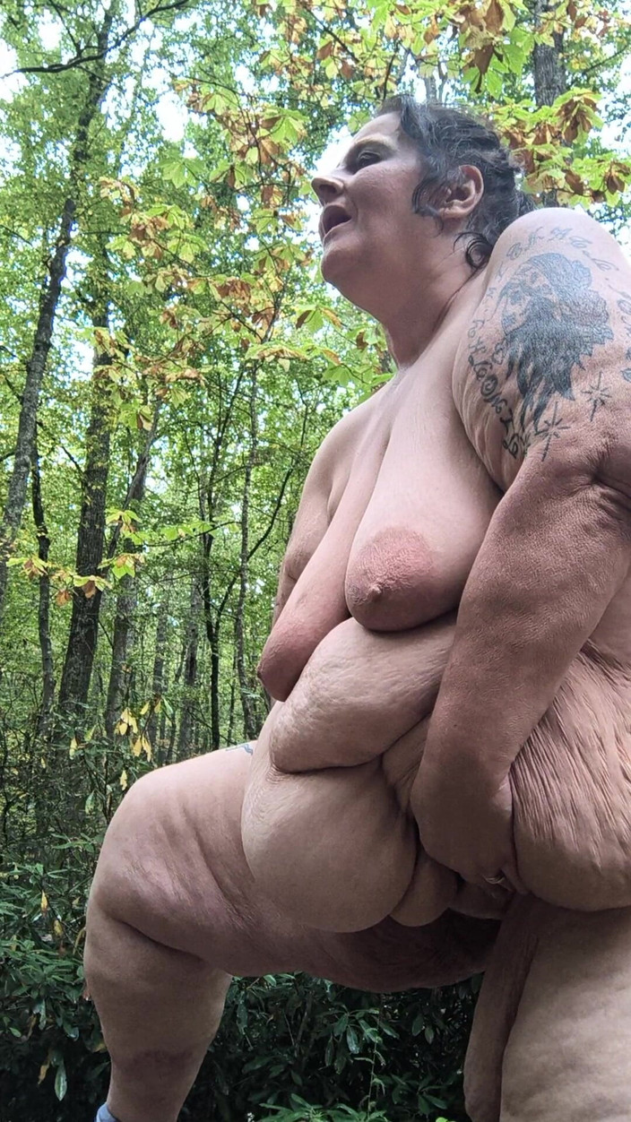 HerculesnVENUS: Dikke slet in het bos strelend als een rivier ze...