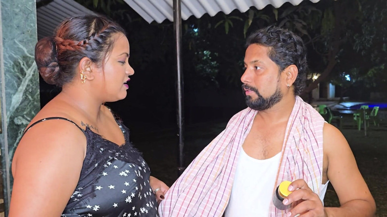 Aaka: India caliente folla con masaje
