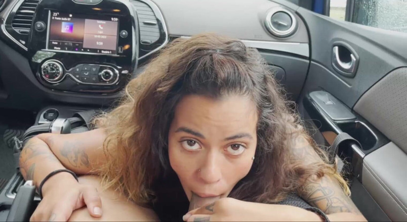 Srta XXX: Aku Kehabisan Kredit; Aku harus membayar Uber dengan cara lain.