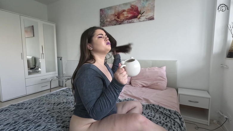 Your fantasy studio: Začněte ráno šálkem plným mých prdů