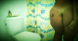 PABLO N3GROBAR: Sprcha Twerk Show Lil Babe