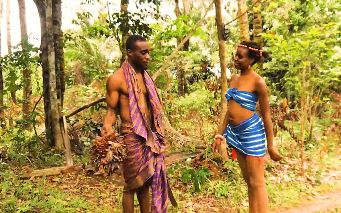 Epicafri: Pengalaman Kampung - Saya Menyambut Awek Tua miang dengan batang besar