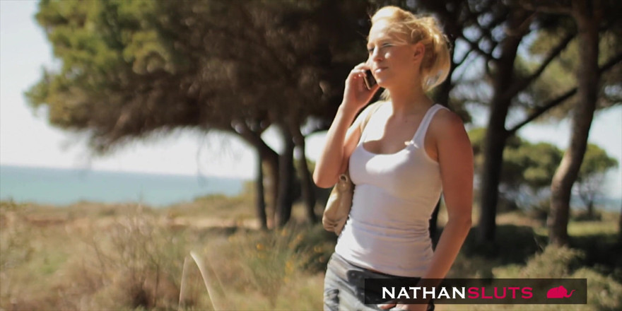 Nathansluts: Foraj anal dur pentru slaba Aliz