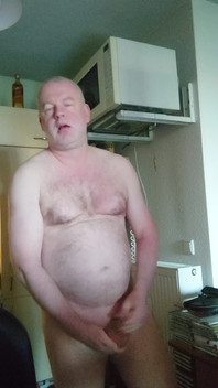 Nylonjunge Is Horny in the Morning with Coffee