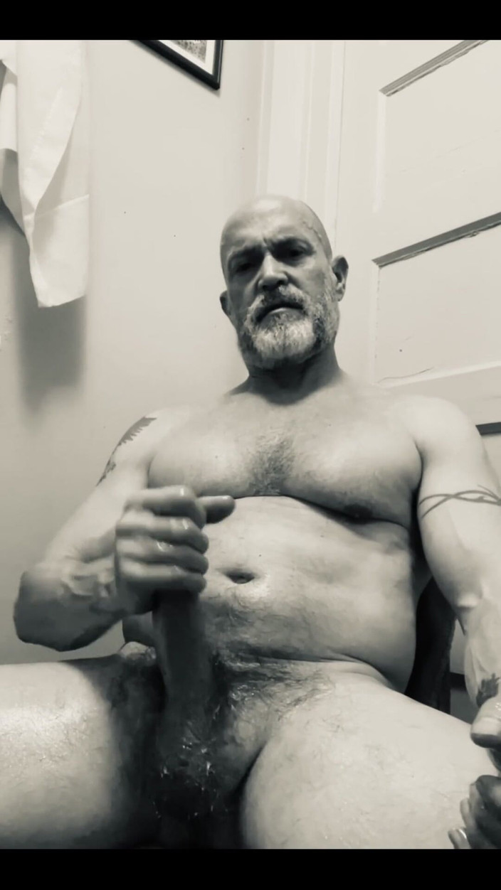 MrJamesYork: B&amp;w bate nóng bỏng trong phòng tắm.