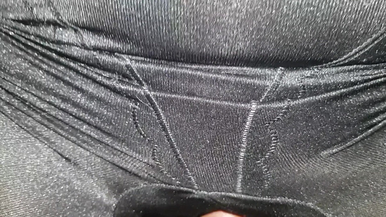 Immfuck: 天然大胸部和大屁股印度青少年硬操和吮吸精液