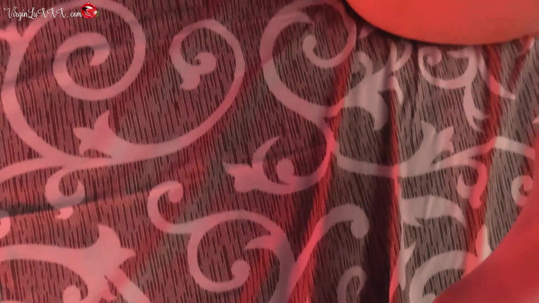 Virgin Lux: Rossa sensuale cavalcando un amante del cazzo dopo la festa -...