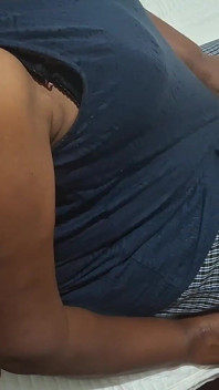Madrasta de luto precisa de ajuda de você, ela é gostosa