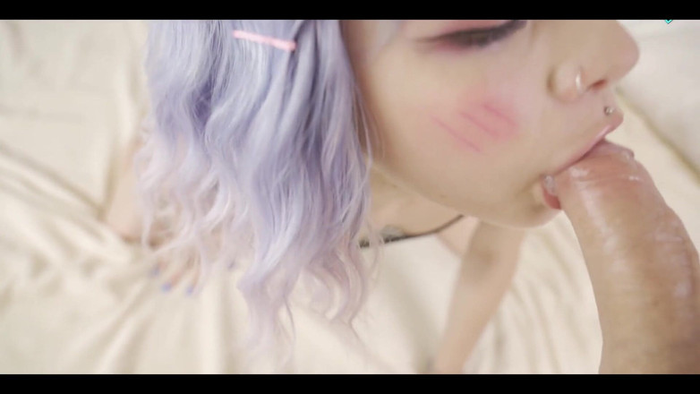 Karneli Bandi: Une ado taille une pipe juteuse et reçoit un facial....