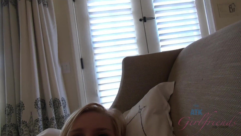 ATK Fans (Girlfriends): Virtual date in a hotel with Amanda Bryant 3/3