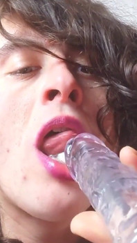 Muie cu vibrator Sara Nb