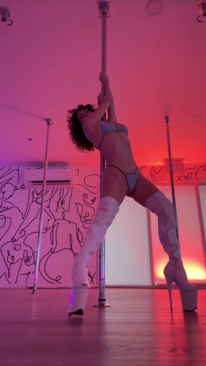 SavvyStar: Pole dans