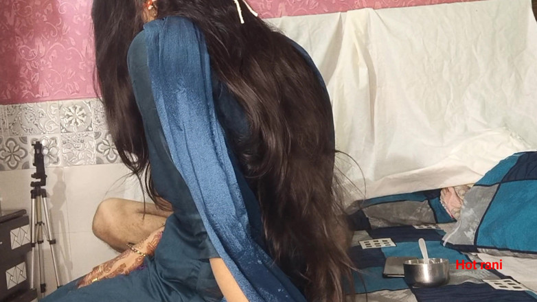 piryaprajapati: Desi, frisch verheiratet, bhabhi, hardcore-fick im sexy anzug mit Devar