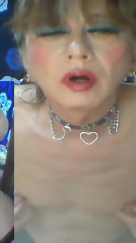 Anal Masturbation with a Big Daldo