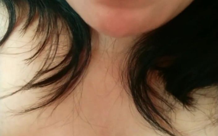 Carla Villalobos: Introduc orice obiect pentru a mă mulțumi