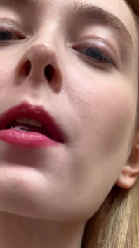 Giantess and Face Fetish