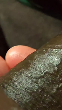 最好的特写口交吞咽，大胖胖熟女吮吸黑鸡巴，在她的嘴里得到大量的精液