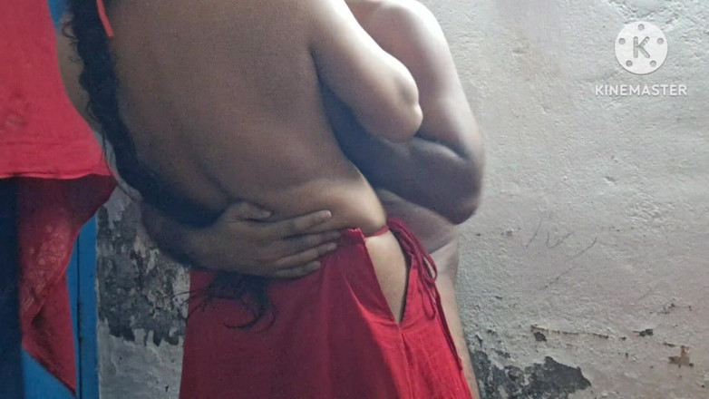 Busty Banuu: สาวอินเดียโดนเย็ด