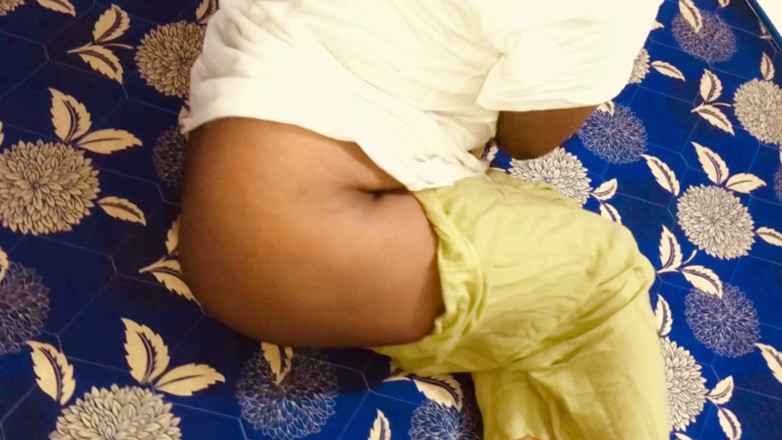 Mirza22: Desi Lady Was Lying Down Pretending to Sleep to Eat...