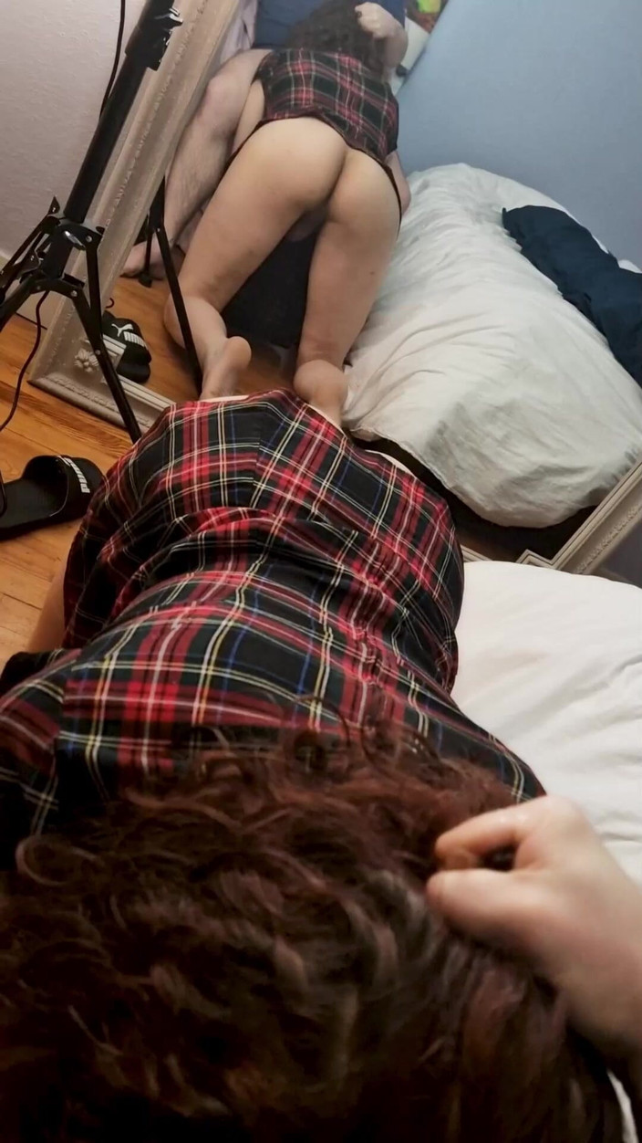 Melodyfluffington: 取悦Melody，吮吸和操她直到他们一起高潮