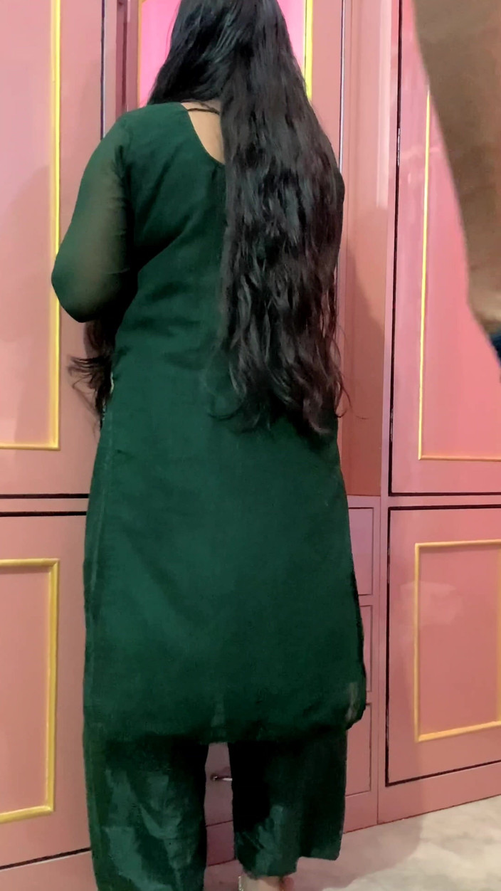 Junaid: Une fille desi se fait baiser sa belle chatte