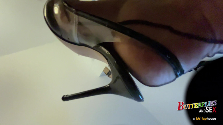 ButterfliesAndSex: Estou tão excitada e dou a ele tudo com minha...